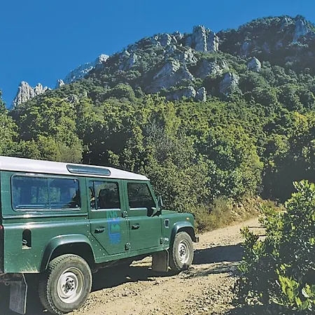 S'enis Monte Maccione Ξενοδοχείο 3*