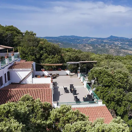 Hotel S'enis Monte Maccione