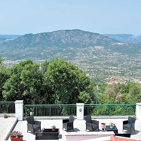 Hotel S'enis Monte Maccione