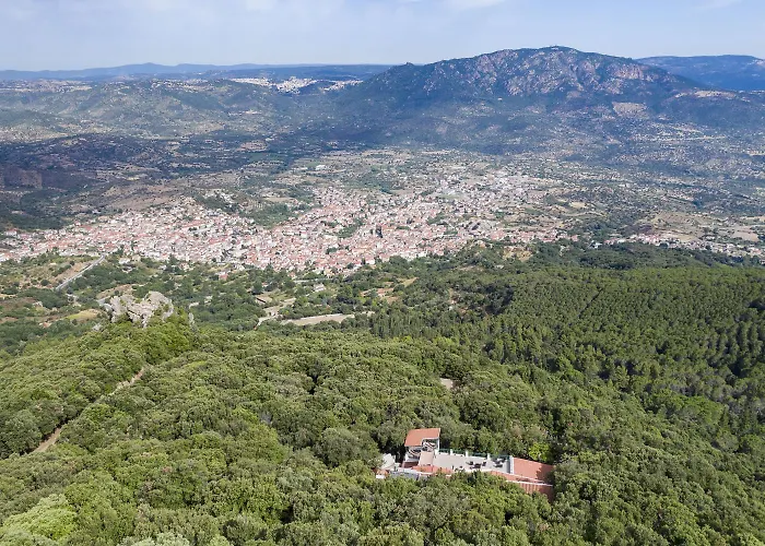 Hotel S'enis Monte Maccione 3*