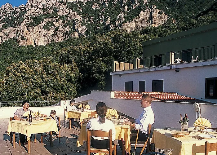 S'enis Monte Maccione Hotel