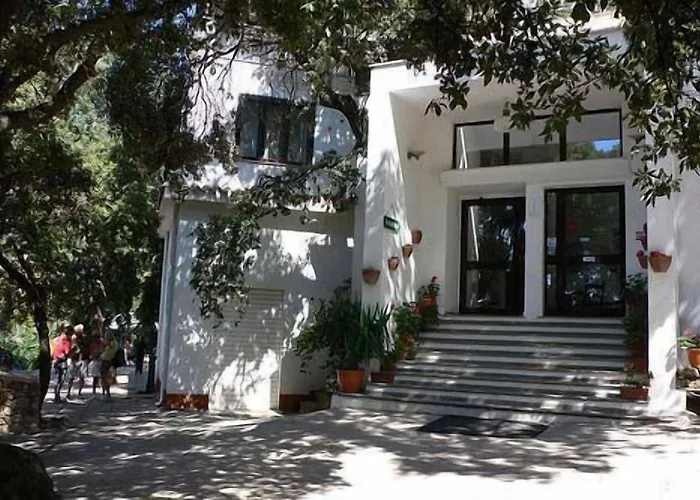 Hotel S'enis Monte Maccione 3*