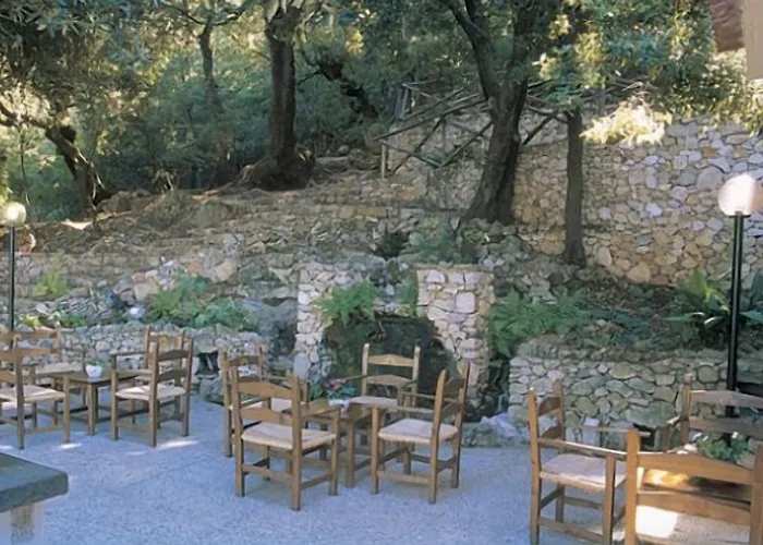 Hotel S'enis Monte Maccione 3*